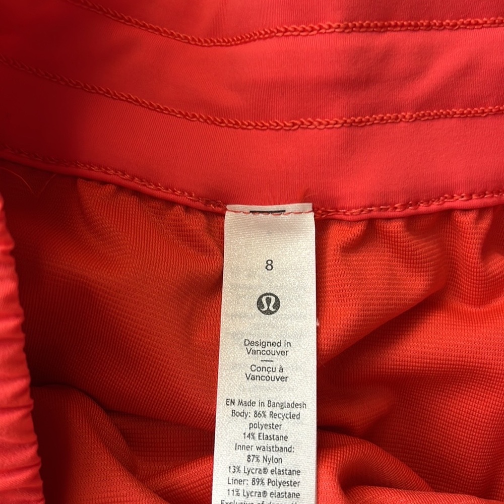 Lululemon tracker V 4”